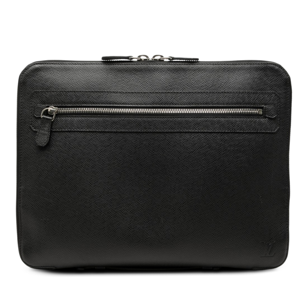 Pre-Loved Louis Vuitton Taiga Vladimir Portfolio